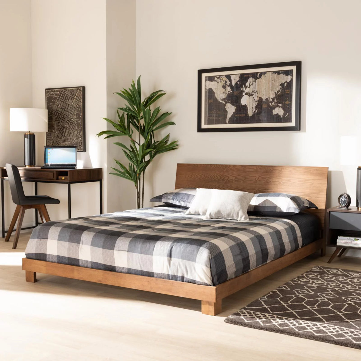 Brown Finished Wood Queen Size Platform Bed F1314
