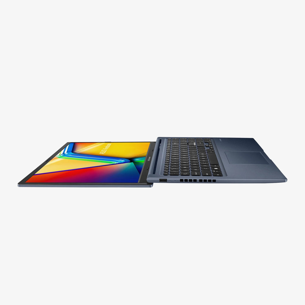 15.6" Touch Intel Core i7 16GB RAM 512GB SSD Laptop C618931
