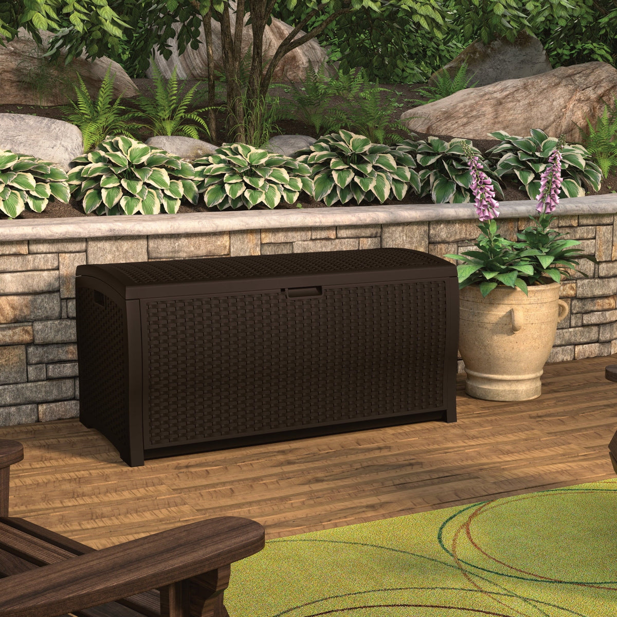 99 Gallon Resin Deck Box Q615