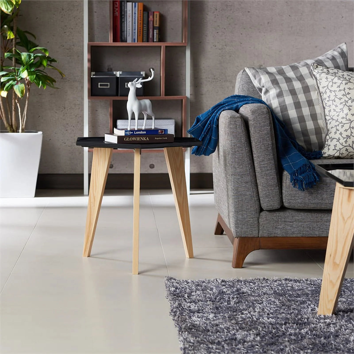 Black Metal Tray-Top End Table Z965049