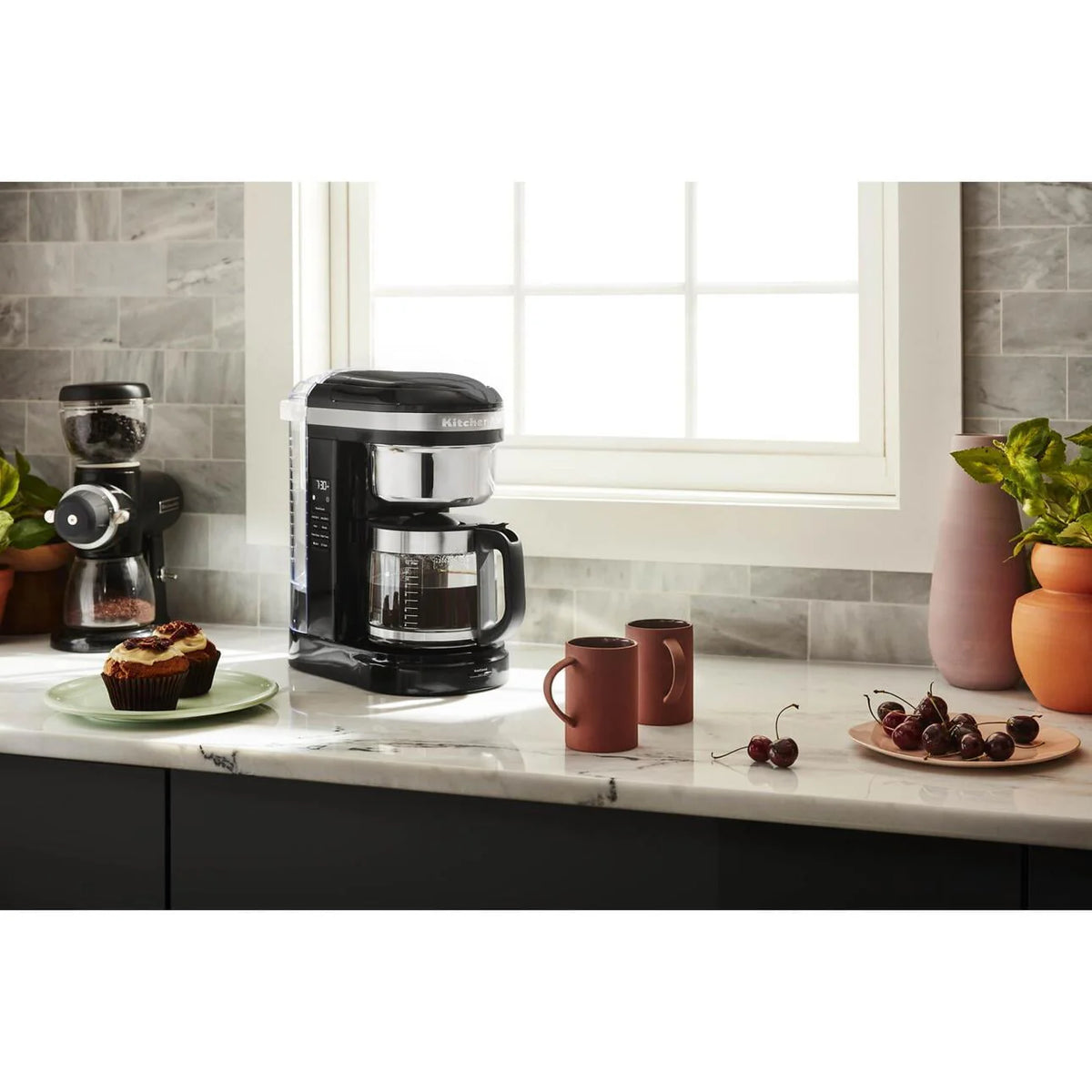 12 Cup Drip Coffee Maker with Warming Plate L858