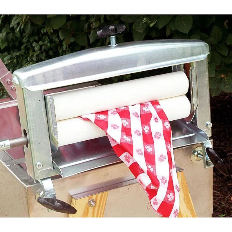 15 Gallon Laundry Agitator Hand Washer Tub and Wringer with Wooden Legs P444191