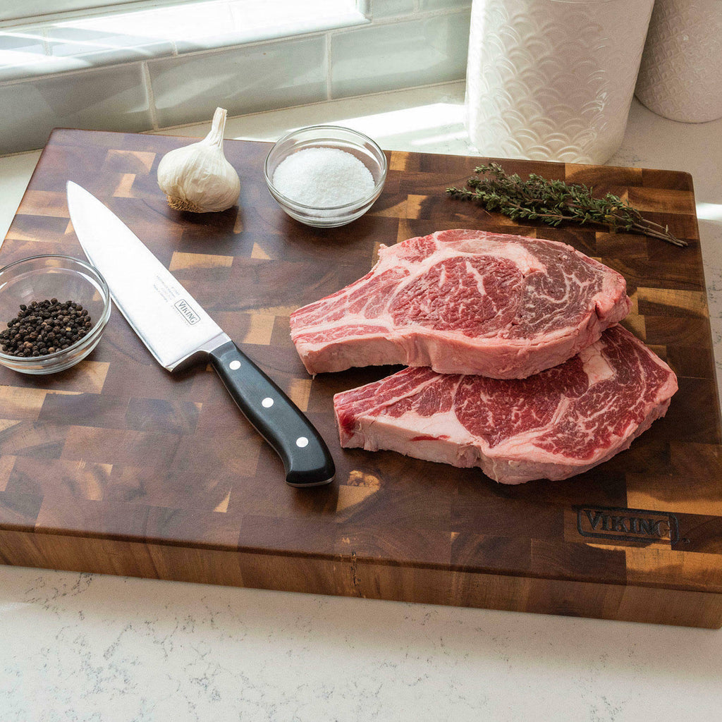 Acacia Wood Cutting Board L850639