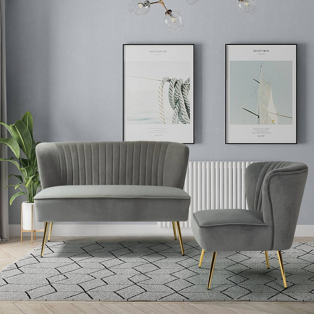 Grey Upholstered Loveseat V20529