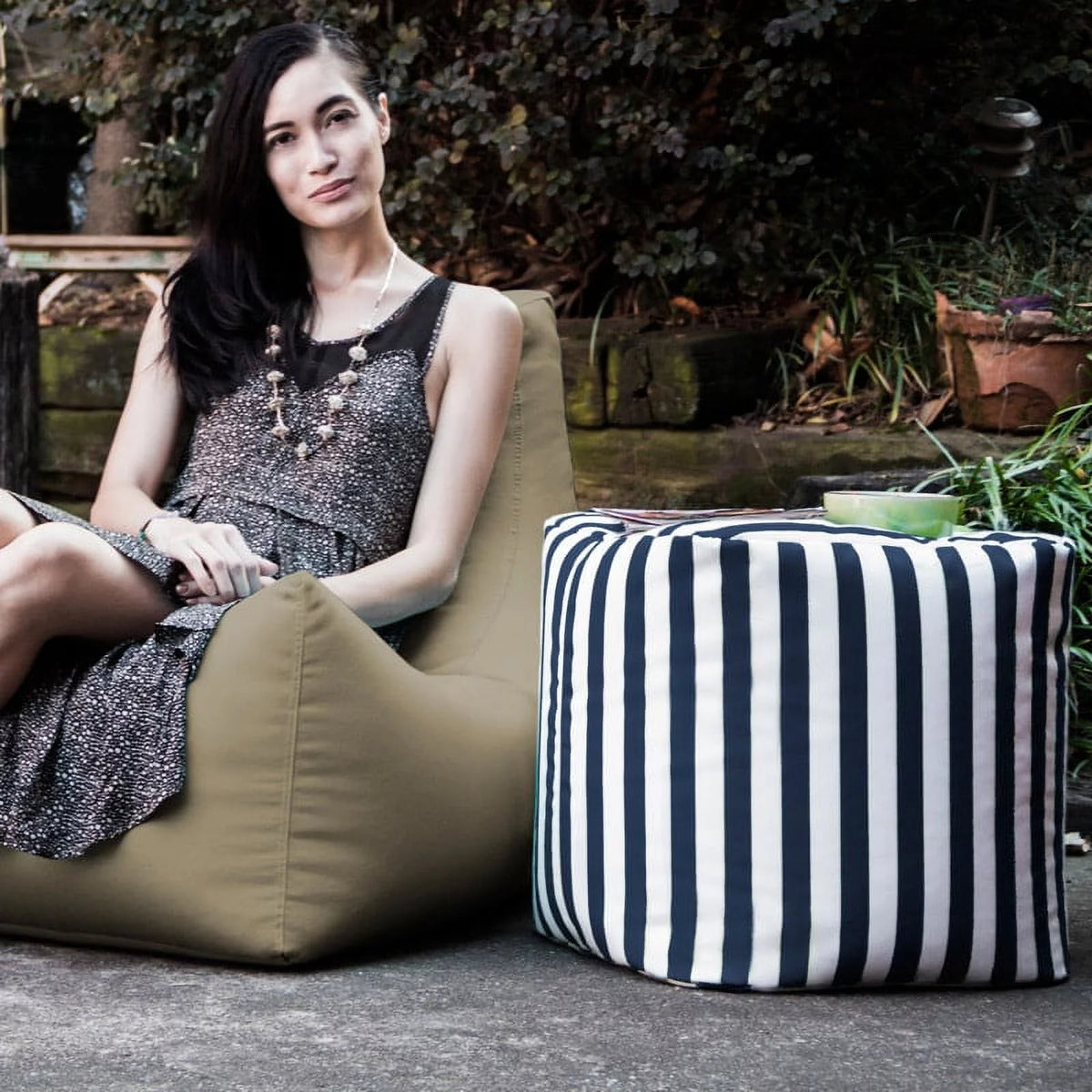 Striped Outdoor Pouf Ottoman Q290