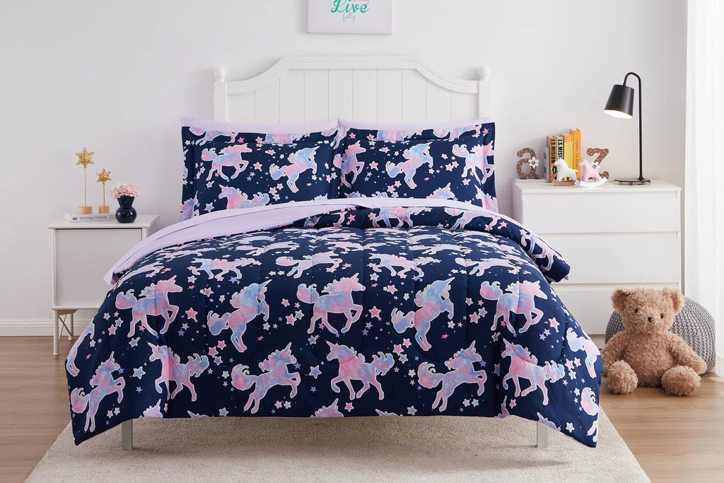7-Piece Glow in the Dark Unicorn Bed-in-a-Bag, Full O854
