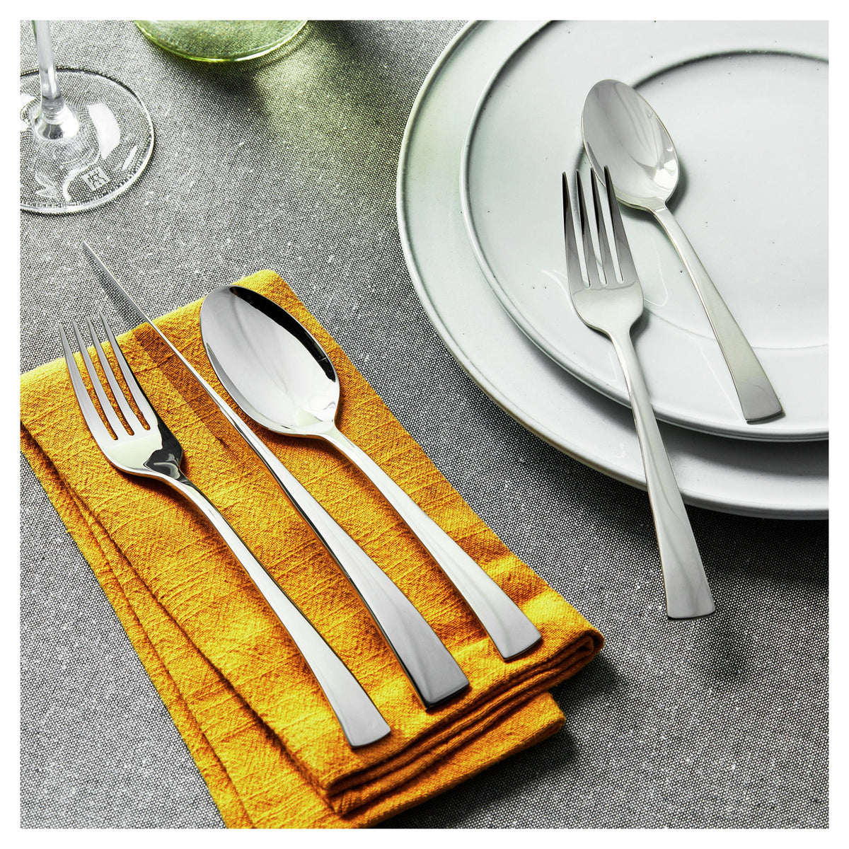 45pc Stainless Steel Flatware Set O1435